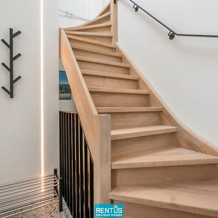 Anno 2021 - Renovated Coastal 150m From The 빌라 코크시데