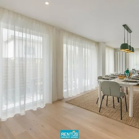 Anno 2021 - Renovated Coastal 150m From The *