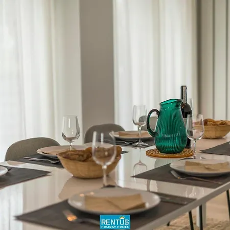 Anno 2021 - Renovated Coastal 150m From The *