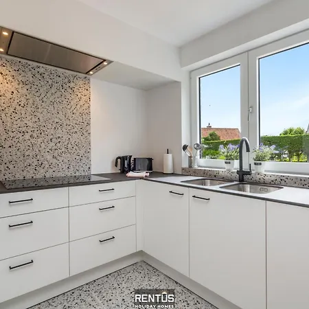 Anno 2021 - Renovated Coastal 150m From The Villa