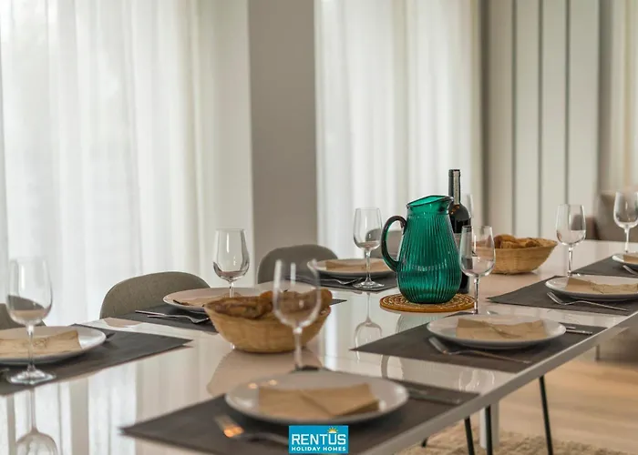 Anno 2021 - Renovated Coastal 150m From The *