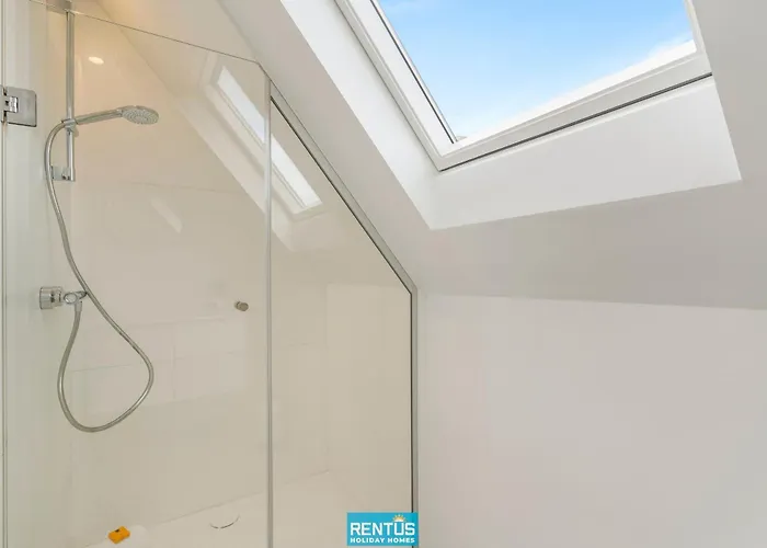 빌라 Anno 2021 - Renovated Coastal 150m From The